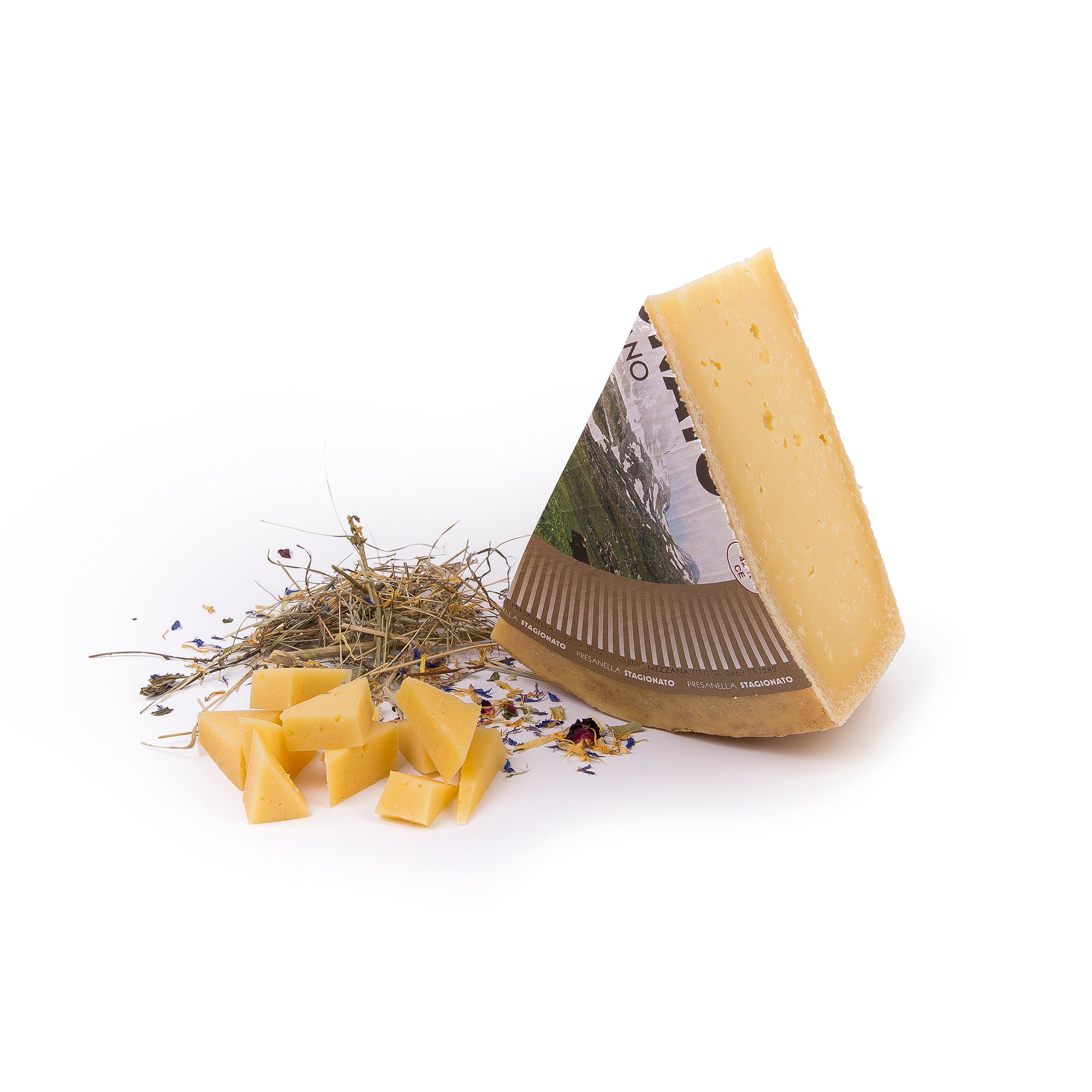 FORMAGGIO TRENTINO NOSTRANO PRESANELLA STAGIONATO DELLA VAL DI SOLE
